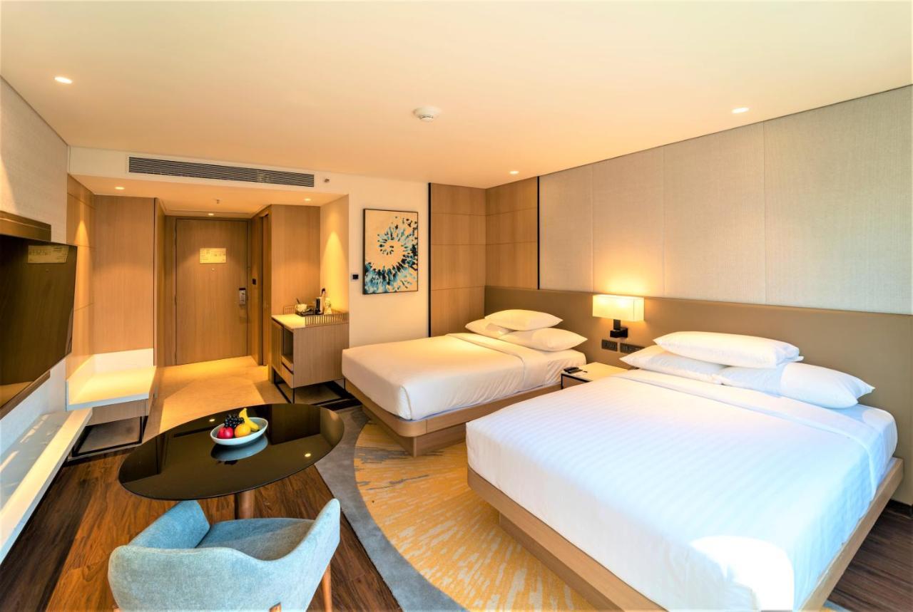 Courtyard By Marriott Вадодара Екстер'єр фото
