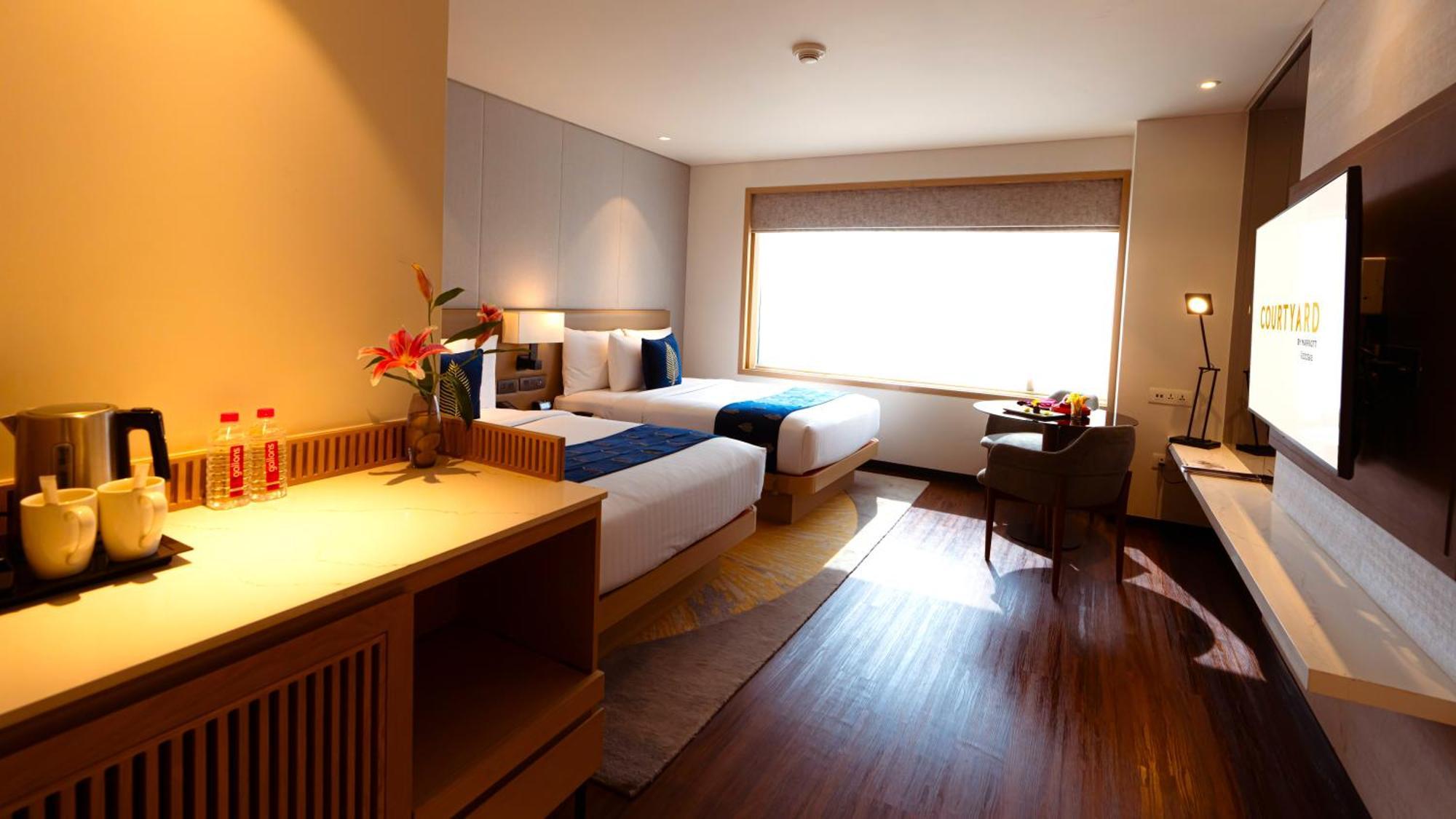 Courtyard By Marriott Вадодара Екстер'єр фото